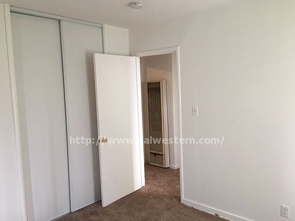 5th image of 1603 Mackey Ave