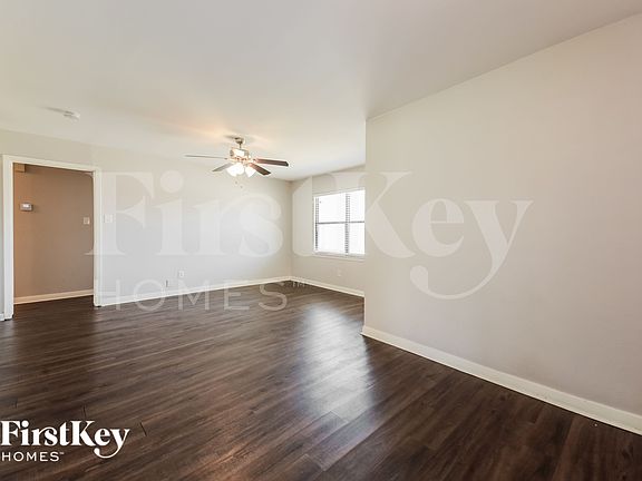 4th image of 3733 Strayhorn Dr