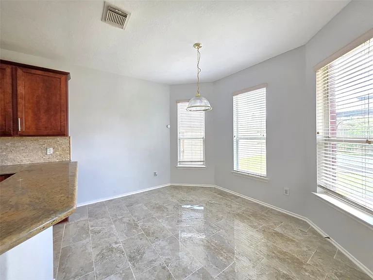 10038 Barr Lake Dr — Photo 42