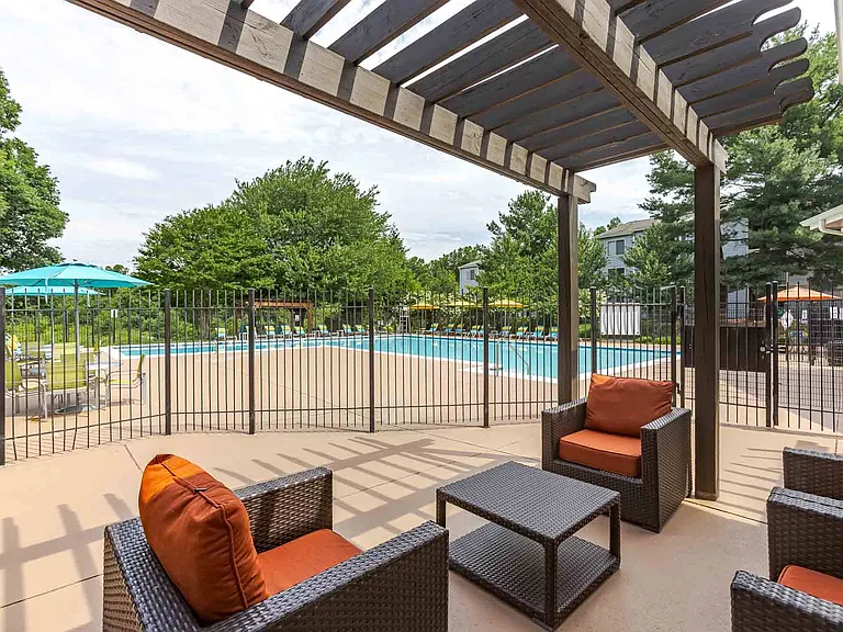 Waterside at Reston — Photo 26