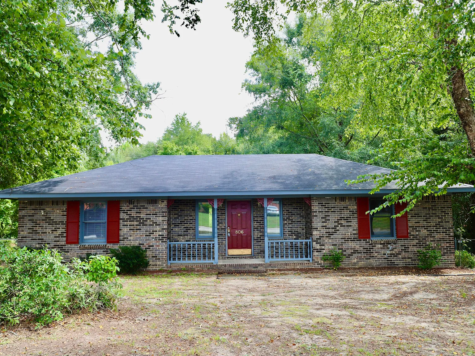 3 bed, 2.0 bath, 1209 sqft, $1,900 — Photo 4