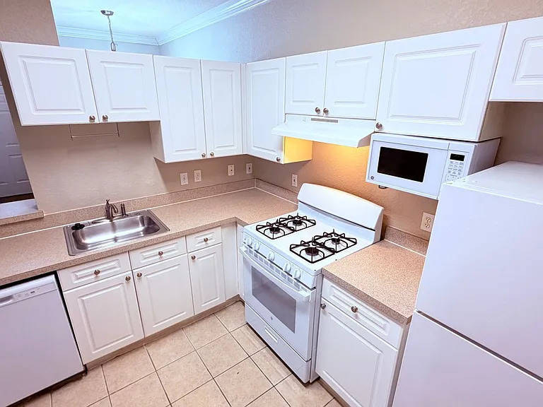 3337 S Kirkman Rd #617 — Photo 32