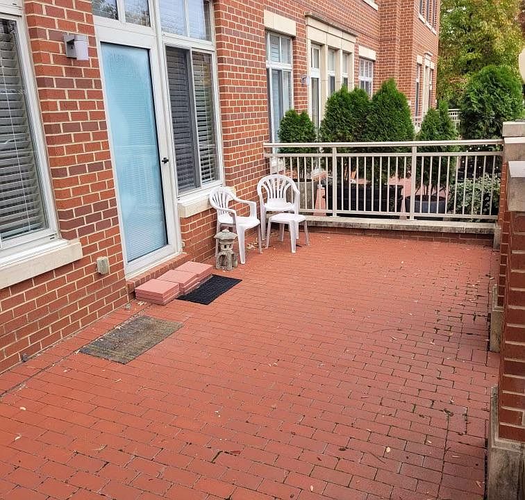 1st image of 4480 Market Commons Dr Unit 113