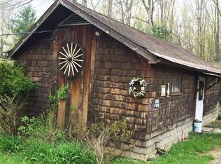 59 Town Hill Rd, Angelica, NY 14709