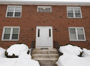 253 Cooke St APT D, Plainville, CT 06062
