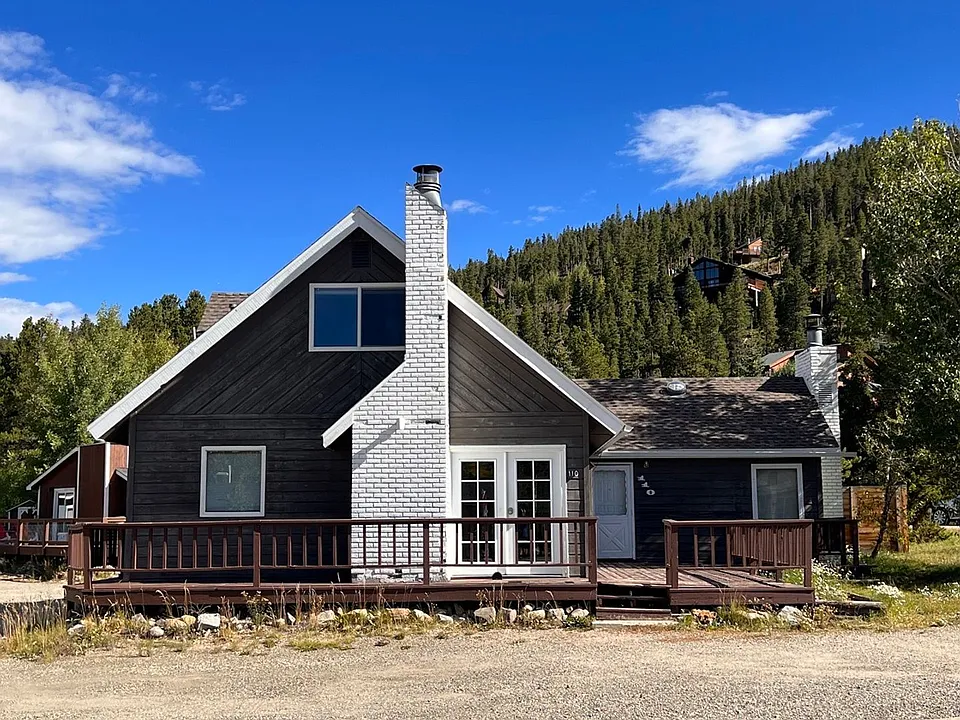 110 Reliance Dr