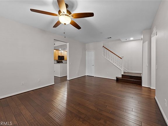 3rd image of 28495 Herrera St