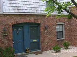604 Carriage Cir, Pittsburgh, PA 15205