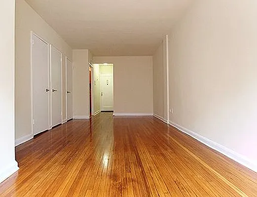 Rented by SW Queens Mezzanine | media 11
