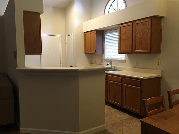 3rd image of 4607 San Simeon Dr