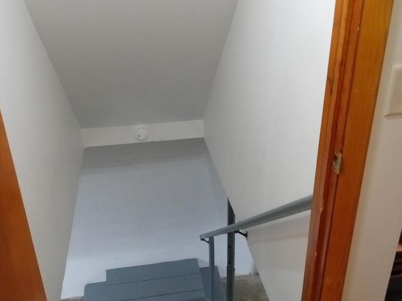 2nd image of 202 Spruce St