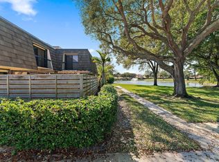 1116 11th Ter, Palm Beach Gardens, FL 33418