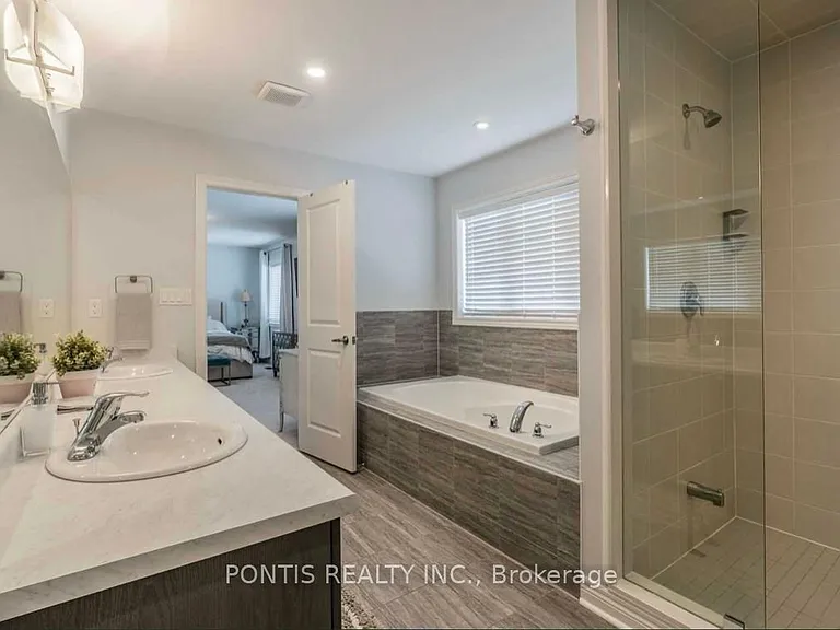 2318 Lozenby St — Photo 19