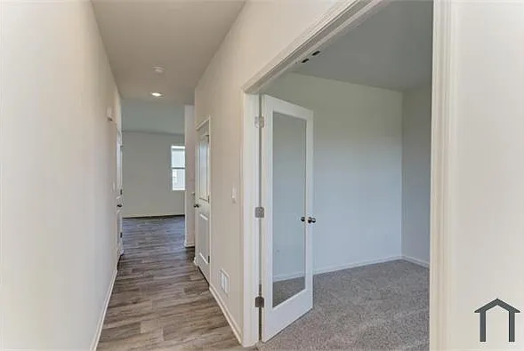 1870 Canyon Creek Dr — Photo 2