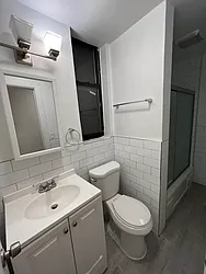 Rented by Salon Realty Corp