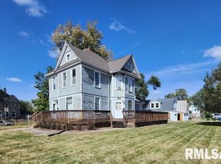 1352 W 15th St, Davenport, IA