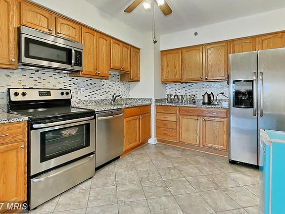 3rd image of 3713 S George Mason Dr APT 402W