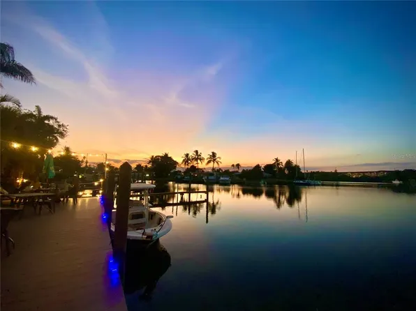 7150 N Tamiami Trl #S-521, Sarasota, FL 34243