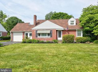 1866 Anne Ave, Lancaster, PA 17601