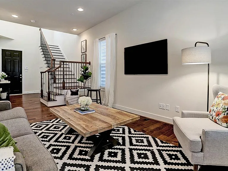 8808 Hollister Pine Ct — Photo 6