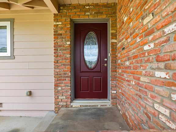 5th image of 6049 Wood Ln