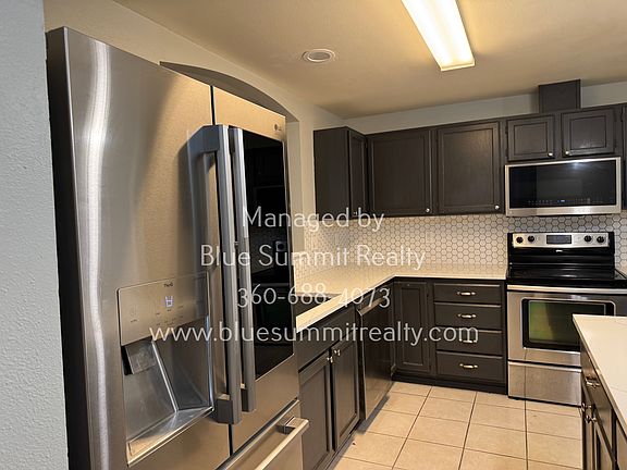 2nd image of 8844 Wallingford Ln NE