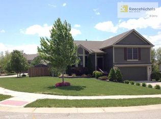 10908 N Madison Ave, Kansas City, MO 64155