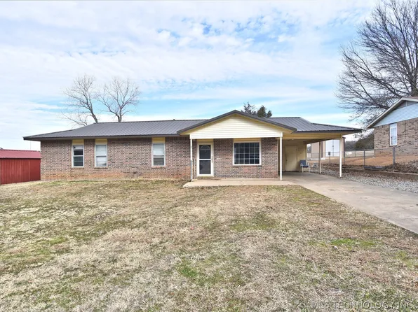 606 Straight St, Fort Gibson, OK 74434
