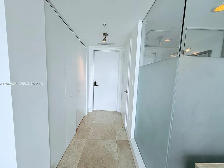 92 SW 3rd St #4311 — Photo 32