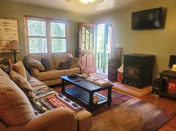 57926 Manzanita Trail, Badger, CA 93603