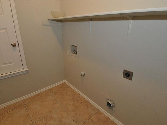 5th image of 1725 E Mesa Park Cv