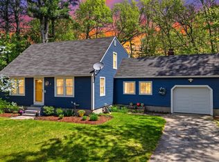 4 Tinker Rd, Merrimack, NH 03054