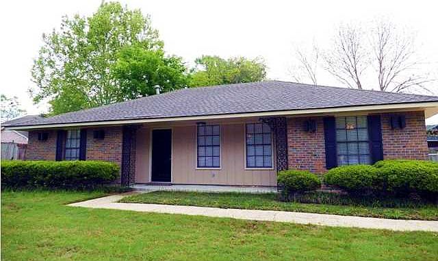 1st image of 1453 Pampas Dr