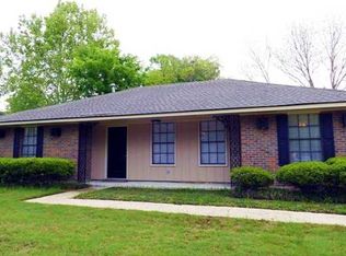 1453 Pampas Dr, Montgomery, AL 36117