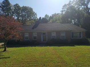2401 Armstrong Park Dr, Gastonia, NC 28054