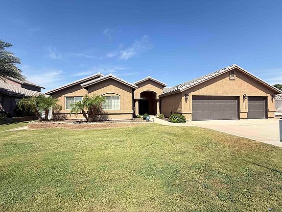 3rd image of 2238 S 46th Way