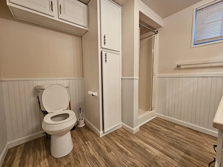 2125 Cass St — Photo 8