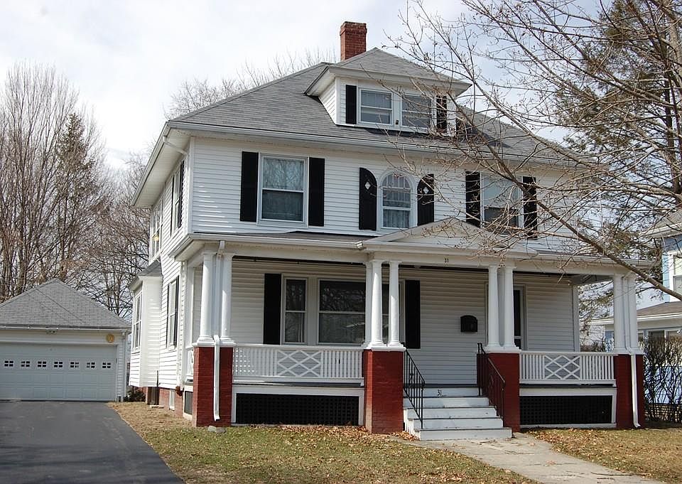 1st image of 31 Fernwood Ave