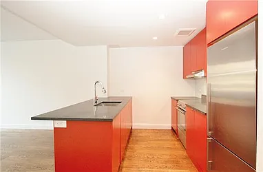 Rented by R New York