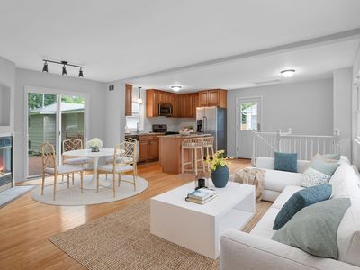 8433 11th Ave S, Bloomington, MN, 55420