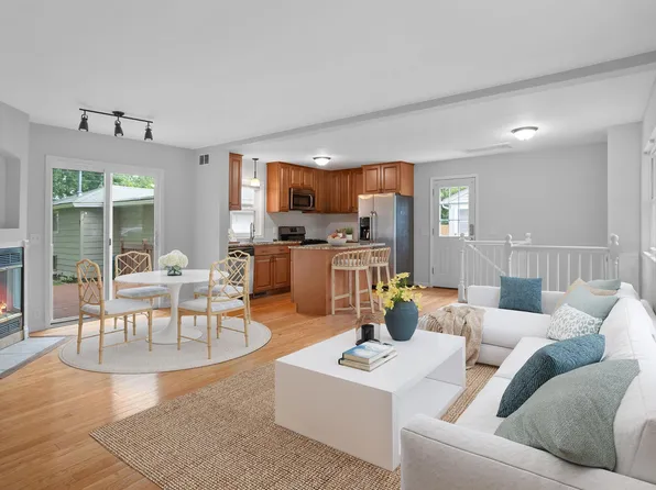 8433 11th Ave S, Bloomington, MN 55420