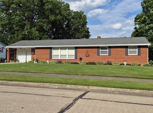62 Warren Ave, Rittman, OH 44270