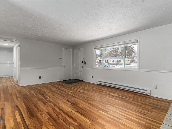 5th image of 14523 E 9th Ave