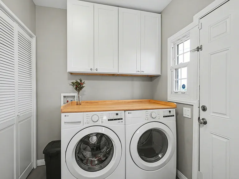 1332 Hauser Blvd #1 — Photo 10