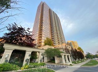 15 Greenview Ave #909, Toronto, ON M2M 4M7