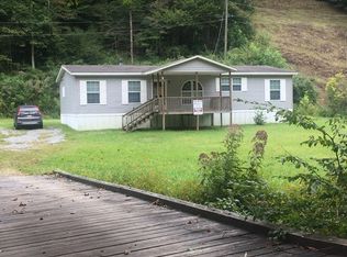 5254 Huff Creek Rd, Cyclone, WV 24827