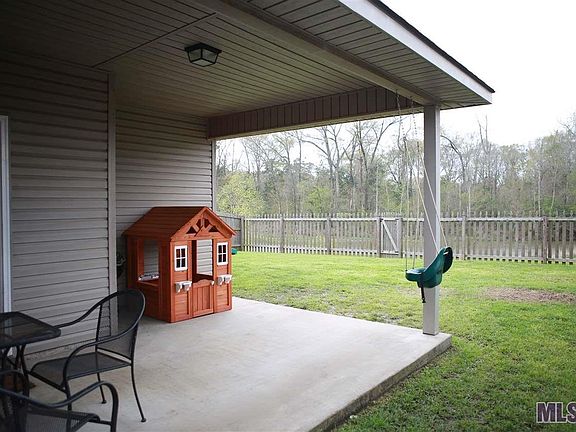 3rd image of 6722 Silver Springs Dr