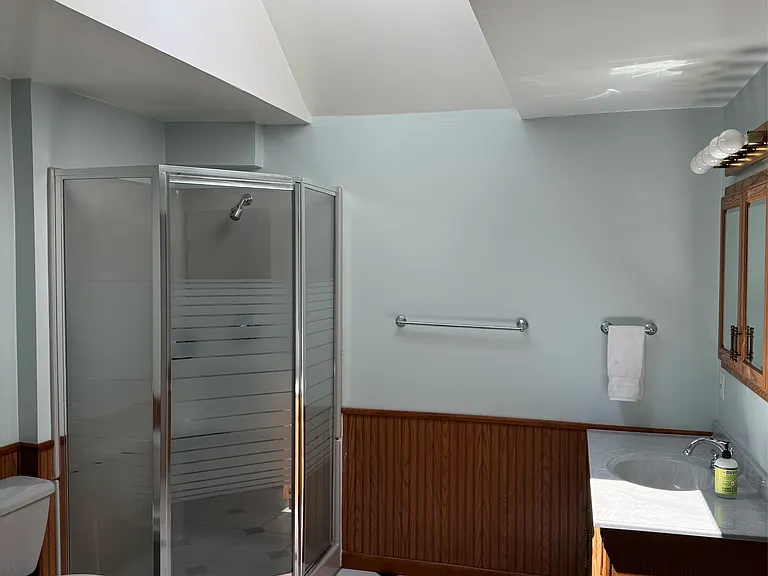 36 Beverly Pl — Photo 10