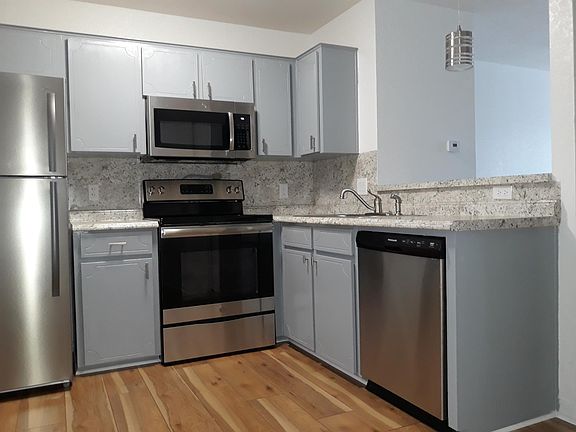 2nd image of 3800 Gus Dr APT B