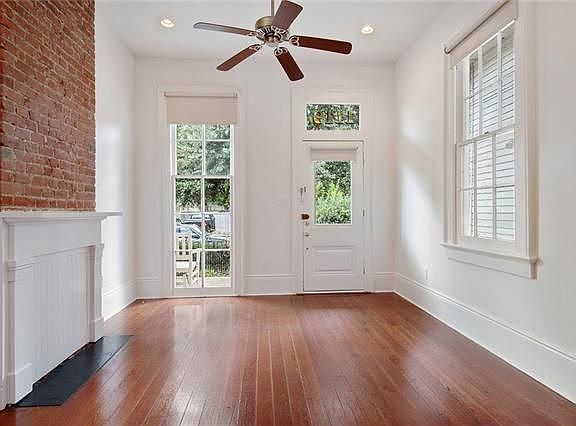 2nd image of 1119 Antonine St #1119